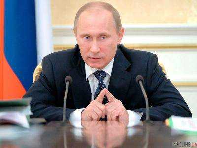 "В.Путин закурил на бензоколонке" - В.Пелевин