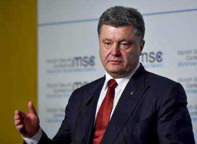 Президент Украины П.Порошенко - общественным активистам: без децентрализации реформ в Украине не будет