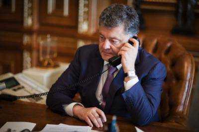 Президент Украины П.Порошенко обсудил с Федеральным Канцлером Германии предстоящую встречу