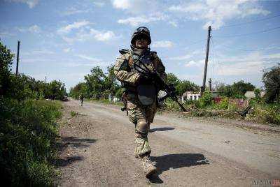 В Луганской области ранен украинский военный