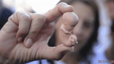 В Испании позволили законно делать аборт