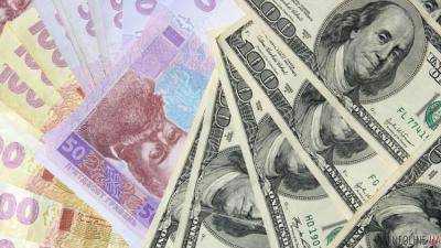 Нацбанк понизил официальный курс гривни к 21,95 грн / долл.