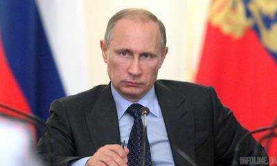 Действующий президент РФ В.Путин пока не решил, будет ли баллотироваться в президенты