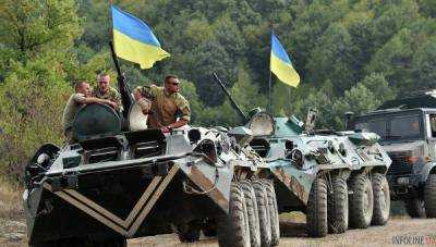 Сегодня на Донбассе украинские военные планируют завершить отвод артиллерии до 100 мм