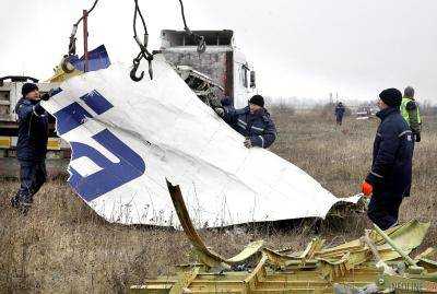 Виновных в катастрофе Boeing определит уголовное расследование - министр транспорта Малайзии