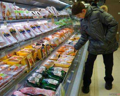 Турция начала поставки продуктов в Крым