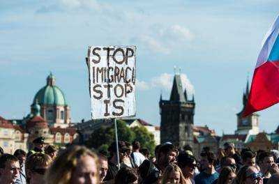 В Чехии прошли митинги против беженцев