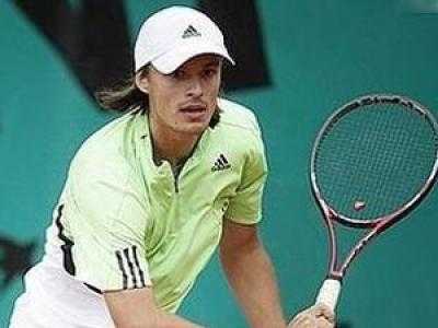 Украинский теннисист Д.Молчанов выиграл парный турнир в Китае