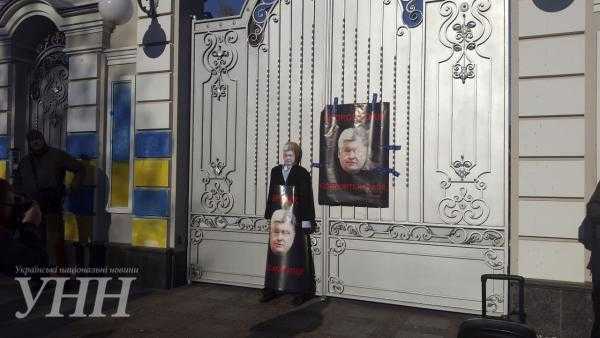 Президент Украины не вышел к "автомайдановцам"