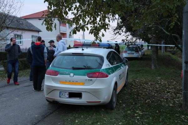 Опубликованы первые фото с места крушения вертолета в Словакии. Фото