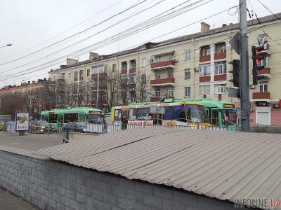 Мариуполь. В центре города нашли боеприпасы и взрывчатку