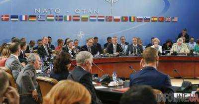 НАТО созывает внеочередное заседание из-за падения российского самолета Су-24