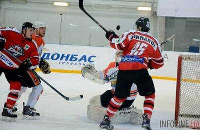 Хоккей. "Донбасс" в овертайме победил хоккеистов "Кременчуга"
