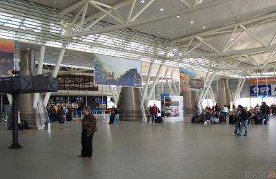 Болгария. Возле аэропорта Софии обнаружили микроавтобус со взрывчаткой