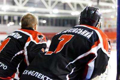 Хоккей: Определился состав "Звезд" украинского хоккея в матче с ХК "Дженералз"