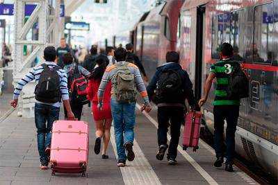 В будущем Германия планирует выдавать мигрантам специальные документы