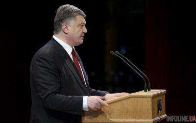 Президент Петр Порошенко отметил, что Кремль прилагает усилия для внутренней политической дестабилизации в Украине