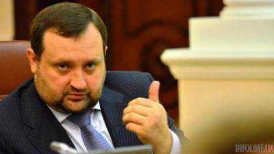 С.Арбузов: Самые сообразительные чиновники начали бежать из власти