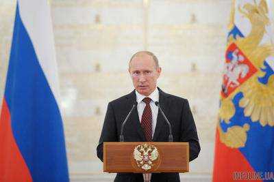 Президент России Владимир Путин разрешил белорусам не сдавать экзамены при получении вида на жительство