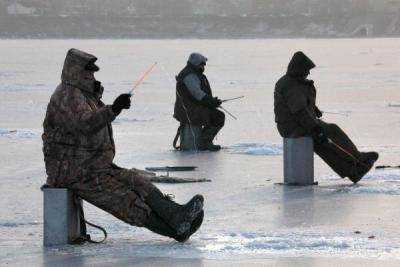 В Тернополе на пруду замерз выпивший пенсионер