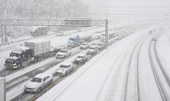 В США число жертв от непогоды достигло 18 человек