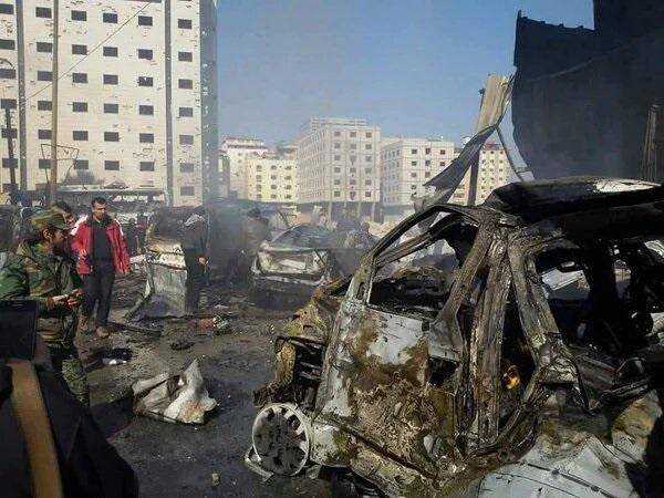 В результате тройного теракта в сирийской мечети число жертв достигло 60 человек. Фото