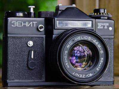 В России планируют возродить бренд фотоаппаратов "Зенит"