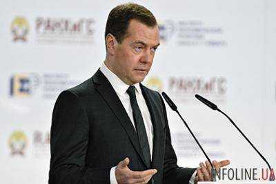 Премьер РФ предостерег от возможной "мировой войны" из-за Сирии