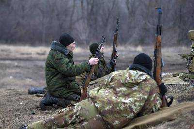 АТО. Боевики продолжают обстрел украинских военных