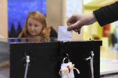 На парламентских выборах в Ирландии ни одна из партий не получает большинство