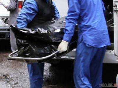 Во Львове на центральном рынке нашли труп мужчины