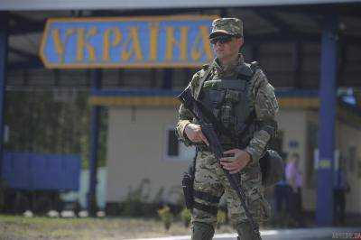 Гражданин Швеции пытался вывезти из Украины большое количество анаболиков