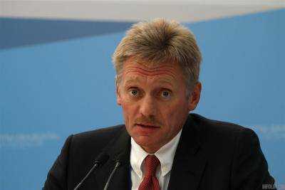 Д.Песков: Инициатива властей Украины прекратить дипломатические отношения с Россией граничит с безумием