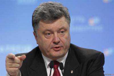 Президент: На Донбассе фиксируют постоянные случаи нарушения режима прекращения огня