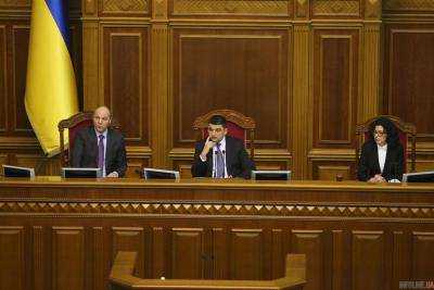 Верховная Рада не смогла с первой попытки утвердить программу деятельности правительства Владимира Гройсмана