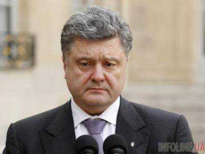 П.Порошенко: Украина создала наиболее патриотическую армию на континенте