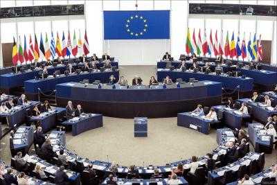 Возможность безвизового режима с Украиной Европарламент рассмотрит в конце мая