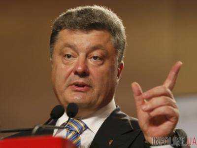 В Краматорске П.Порошенко рассказал полицейским об оштрафованном в Киеве министре
