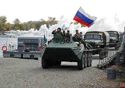 В Новоазовск из России прибыла колонна автобусов с военными