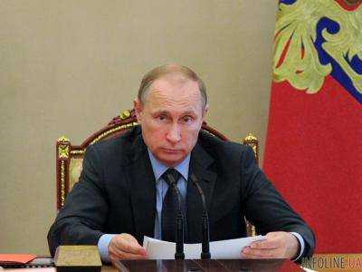 Путин продлил действие контрсанкций до конца 2017 года