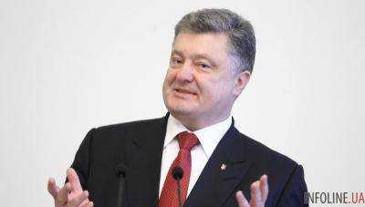 Президент Украины Петр Порошенко поздравил США с Днем независимости