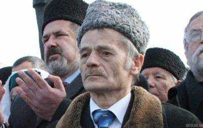 С крымскотатарской диаспорой в Варшаве встретились М.Джеилев и Р.Чубаров