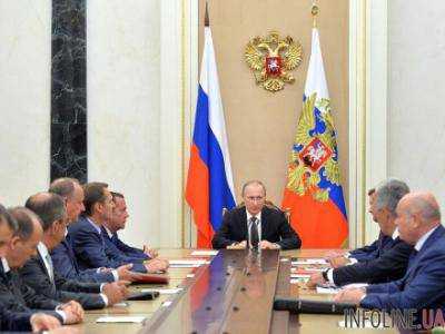 В.Путин собрал совет безопасности России с целью обсуждения обстановки в Крыму