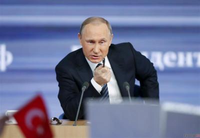 Путин: Россия не собирается "сворачивать" отношения с Украиной