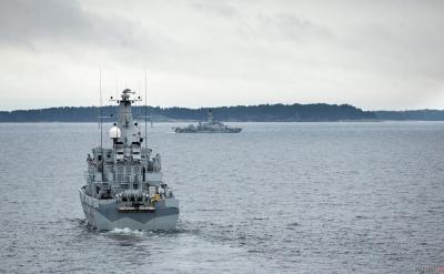 У границ Латвии зафиксированы корабли и подводные лодки ВМС РФ