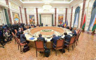 К.Елисеев: в Минске украинская сторона будет настаивать на полном прекращение огня на Донбассе