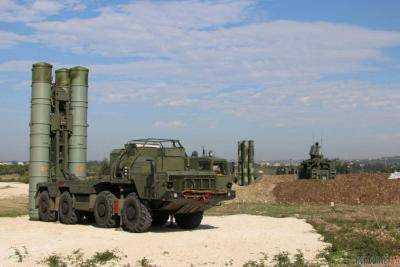 СМИ: РФ разместила в Сирии новейшие системы С-300