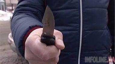 В Хмельницкой области водитель автомобиля  напал с ножом на пешехода