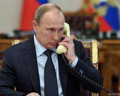 Звонков из Киева с поздравлениями В.Путину не было - Песков