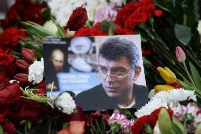 В России и Германии почтили память Б.Немцова
